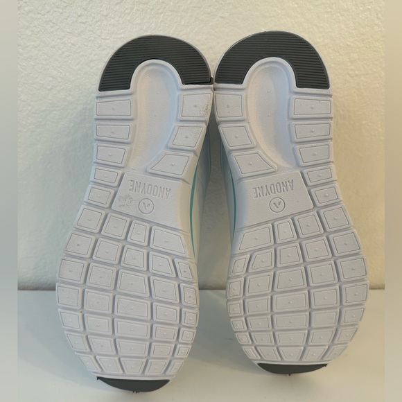 Anodyne No. 23 White with Aqua Shoes Sz 10W - Picture 2 of 8